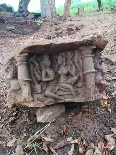 10th-Century Idols Unearthed in MP